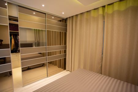 Apartamento à venda com 87m², 2 quartos e 2 vagas Apartamento à venda com 87m², 2 quartos e 2 vagasSuíte