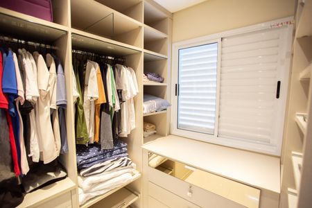 Apartamento à venda com 87m², 2 quartos e 2 vagas Apartamento à venda com 87m², 2 quartos e 2 vagasCloset