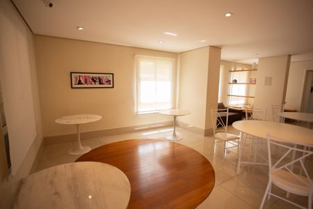 Apartamento à venda com 87m², 2 quartos e 2 vagas Apartamento à venda com 87m², 2 quartos e 2 vagasÁrea comum