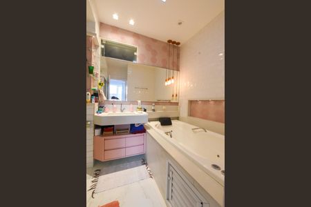 Apartamento à venda com 164m², 4 quartos e 1 vagaBanheiro do Quarto 3