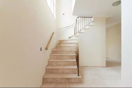 Casa à venda com 500m², 4 quartos e 10 vagas Casa à venda com 500m², 4 quartos e 10 vagasFoto 18