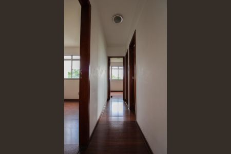 Apartamento à venda com 116m², 3 quartos e 1 vagaCorredor