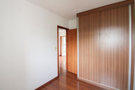 Apartamento à venda com 116m², 3 quartos e 1 vagaQuarto 2
