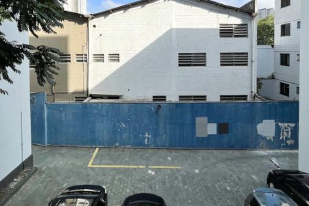 Apartamento para alugar com 62m², 2 quartos e 1 vagaVista - Sacada