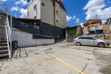 Studio à venda com 20m², 2 quartos e 1 vaga Studio à venda com 20m², 2 quartos e 1 vagaGaragem