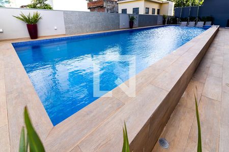 Apartamento para alugar com 36m², 2 quartos e sem vaga Apartamento para alugar com 36m², 2 quartos e sem vagaÁrea comum - Piscina