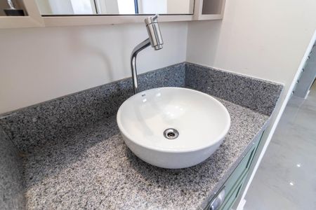 Apartamento para alugar com 36m², 2 quartos e sem vaga Apartamento para alugar com 36m², 2 quartos e sem vagaBanheiro