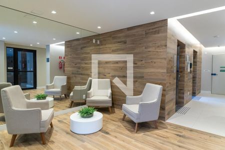 Apartamento para alugar com 36m², 2 quartos e sem vaga Apartamento para alugar com 36m², 2 quartos e sem vagaHall Social