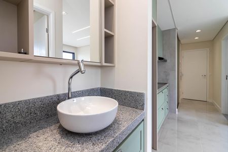 Apartamento para alugar com 36m², 2 quartos e sem vaga Apartamento para alugar com 36m², 2 quartos e sem vagaBanheiro