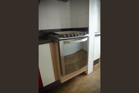 Apartamento para alugar com 77m², 2 quartos e 1 vagaCozinha - Detalhe