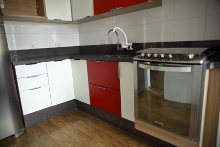 Apartamento para alugar com 77m², 2 quartos e 1 vagaCozinha - Armários