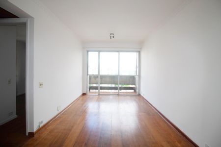 Apartamento à venda com 72m², 2 quartos e 2 vagas Apartamento à venda com 72m², 2 quartos e 2 vagasSala