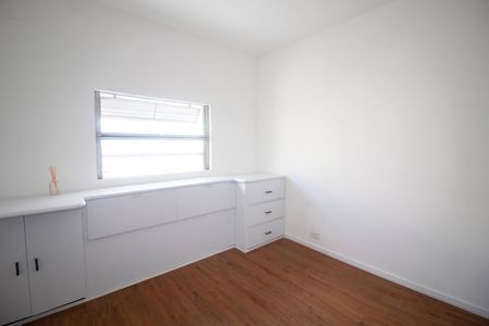 Apartamento à venda com 72m², 2 quartos e 2 vagas Apartamento à venda com 72m², 2 quartos e 2 vagasQuarto 3