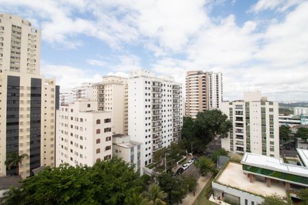 Apartamento à venda com 72m², 2 quartos e 2 vagas Apartamento à venda com 72m², 2 quartos e 2 vagasVista da Varanda