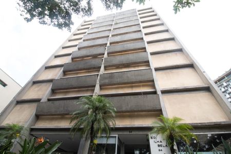 Apartamento à venda com 72m², 2 quartos e 2 vagas Apartamento à venda com 72m², 2 quartos e 2 vagasFachada