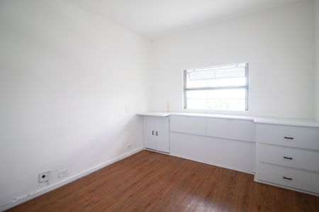 Apartamento à venda com 72m², 2 quartos e 2 vagas Apartamento à venda com 72m², 2 quartos e 2 vagasQuarto 3