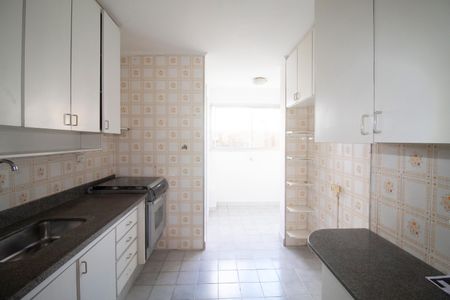 Apartamento à venda com 72m², 2 quartos e 2 vagas Apartamento à venda com 72m², 2 quartos e 2 vagasCozinha