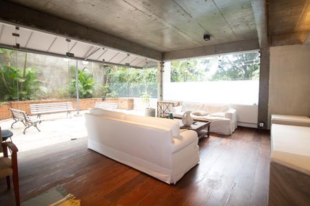 Apartamento à venda com 72m², 2 quartos e 2 vagas Apartamento à venda com 72m², 2 quartos e 2 vagasÁrea comum