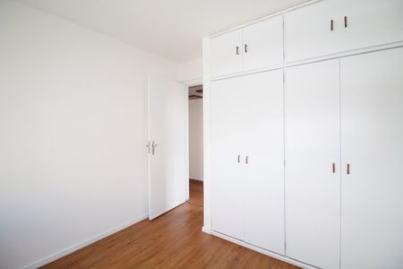 Apartamento à venda com 72m², 2 quartos e 2 vagas Apartamento à venda com 72m², 2 quartos e 2 vagasQuarto 3