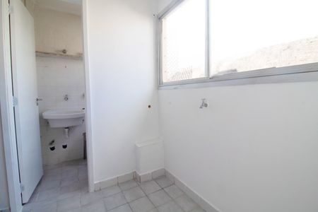 Apartamento à venda com 72m², 2 quartos e 2 vagas Apartamento à venda com 72m², 2 quartos e 2 vagasÁrea de Serviço