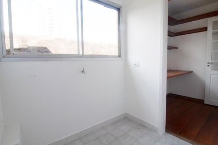 Apartamento à venda com 72m², 2 quartos e 2 vagas Apartamento à venda com 72m², 2 quartos e 2 vagasÁrea de Serviço