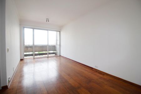 Apartamento à venda com 72m², 2 quartos e 2 vagas Apartamento à venda com 72m², 2 quartos e 2 vagasSala
