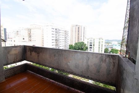 Apartamento à venda com 72m², 2 quartos e 2 vagas Apartamento à venda com 72m², 2 quartos e 2 vagasVaranda