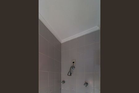 Casa à venda com 260m², 5 quartos e 6 vagasBanheiro 2