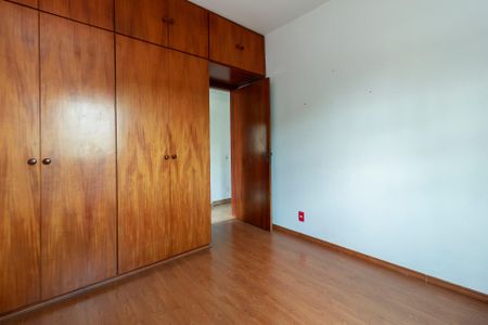 Casa à venda com 260m², 5 quartos e 6 vagasQuarto