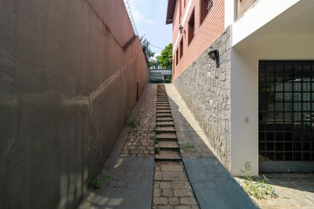 Casa à venda com 260m², 5 quartos e 6 vagasAcesso Garagem