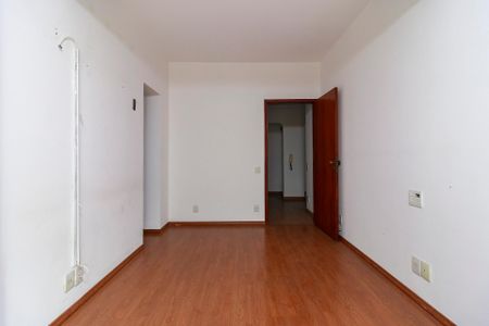 Casa à venda com 260m², 5 quartos e 6 vagasSuíte 1