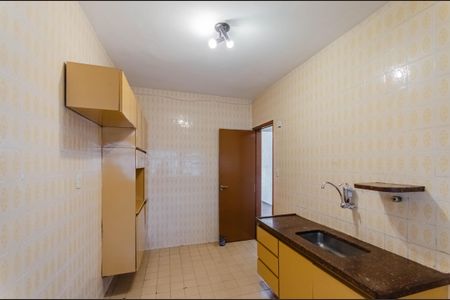 Apartamento à venda com 99m², 2 quartos e sem vagaCozinha