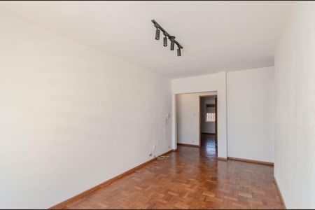 Apartamento à venda com 99m², 2 quartos e sem vagaSala