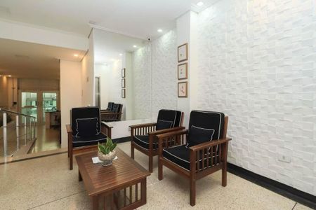 Apartamento à venda com 99m², 2 quartos e sem vagaHall social