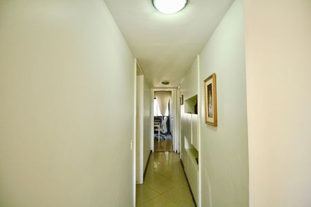 Apartamento para alugar com 160m², 4 quartos e 2 vagasCorredor