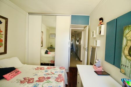 Apartamento para alugar com 160m², 4 quartos e 2 vagasQuarto 3