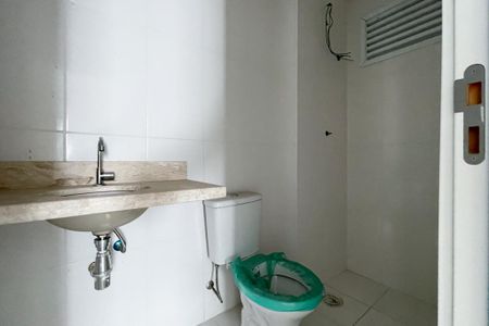 Apartamento à venda com 62m², 2 quartos e 1 vagaBanheiro Social