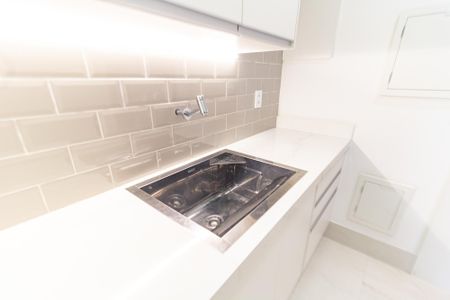 Apartamento à venda com 93m², 2 quartos e 2 vagasLavanderia