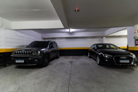 Apartamento à venda com 93m², 2 quartos e 2 vagasGaragem Vaga 1
