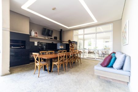 Apartamento à venda com 93m², 2 quartos e 2 vagasChurrasqueira