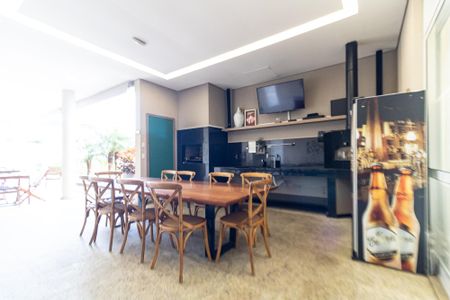Apartamento à venda com 93m², 2 quartos e 2 vagasChurrasqueira
