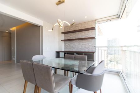 Apartamento à venda com 93m², 2 quartos e 2 vagasVaranda da Sala