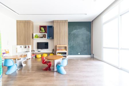 Apartamento à venda com 93m², 2 quartos e 2 vagasBrinquedoteca
