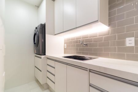 Apartamento à venda com 93m², 2 quartos e 2 vagasLavanderia