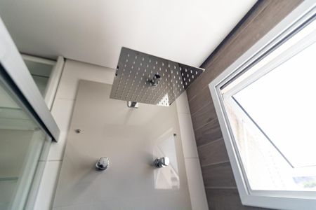 Apartamento à venda com 93m², 2 quartos e 2 vagasBanheiro da Suíte 1