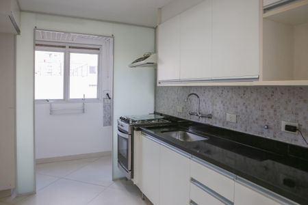 Apartamento à venda com 200m², 3 quartos e 3 vagasCozinha e Área de Serviço