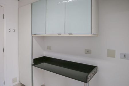 Apartamento à venda com 200m², 3 quartos e 3 vagasCozinha e Área de Serviço