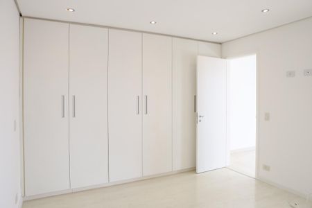 Apartamento à venda com 200m², 3 quartos e 3 vagasSuíte 2