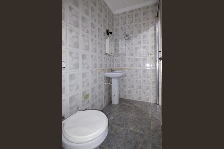 Studio para alugar com 32m², 1 quarto e sem vaga Studio para alugar com 32m², 1 quarto e sem vagaBanheiro