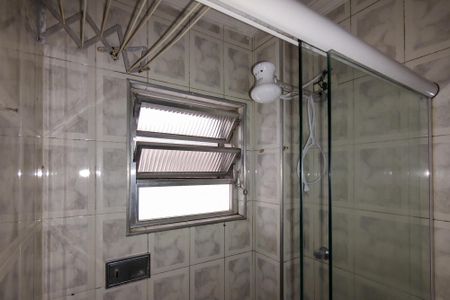 Studio para alugar com 32m², 1 quarto e sem vaga Studio para alugar com 32m², 1 quarto e sem vagaBanheiro